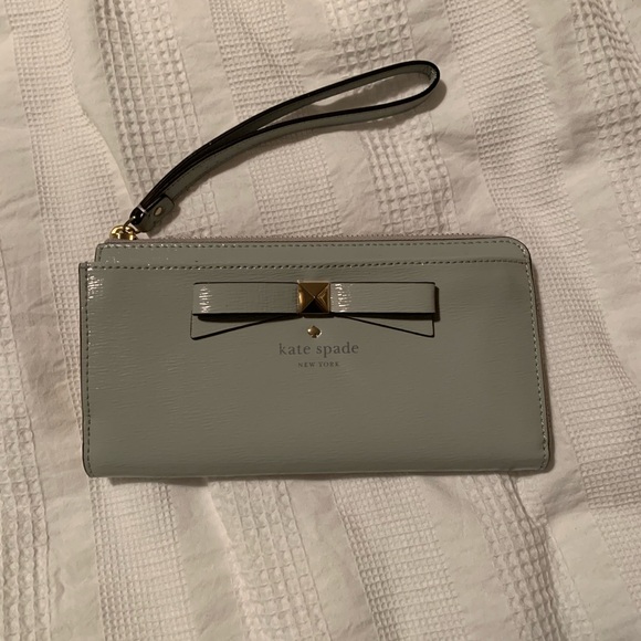 Kate Spade Wristlet - Picture 6 of 8
